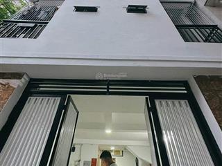 Căn góc gần hồ triều khúc. 7 tầng 15 phòng khép kín. doanh thu 80 triệu tháng 7%