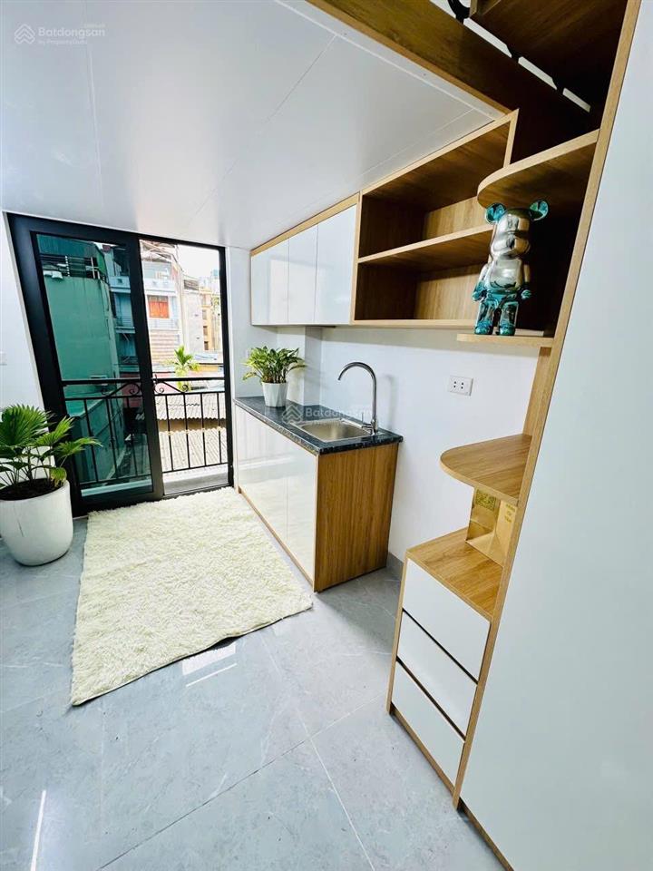 Chỉ 15,8 tỷ nhà ô tô đỗ cách nhà 100m. nguyễn văn trỗi  mỗ lao. 6 tầng 16 phòng 70 triệu