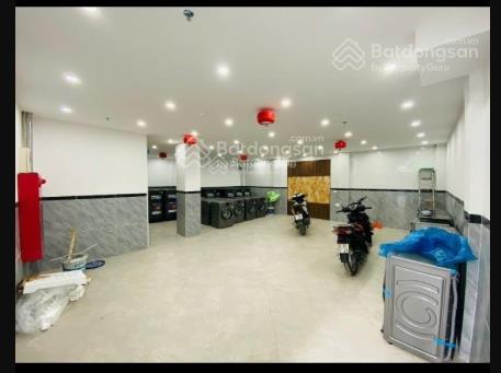 Tòa chung cư mini 7 tầng thang máy 19 phòng khép kín nội thất đầy đủ. 100 triệu tháng 6%