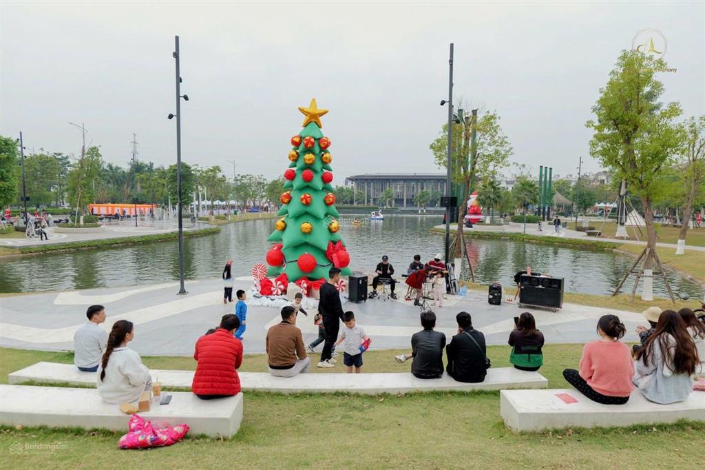 Em cần bán ch 2pn  dt 68m2 view trực diện hồ điều hòa dự án moonlight 2, kđt an lạc greensymphony