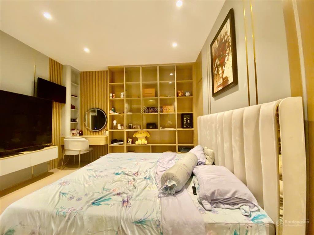 Bán gấp chỉ 20 tỷ căn hộ duplex cảnh viên 4pn, 2 tầng, tặng nội thất italia cao cấp
