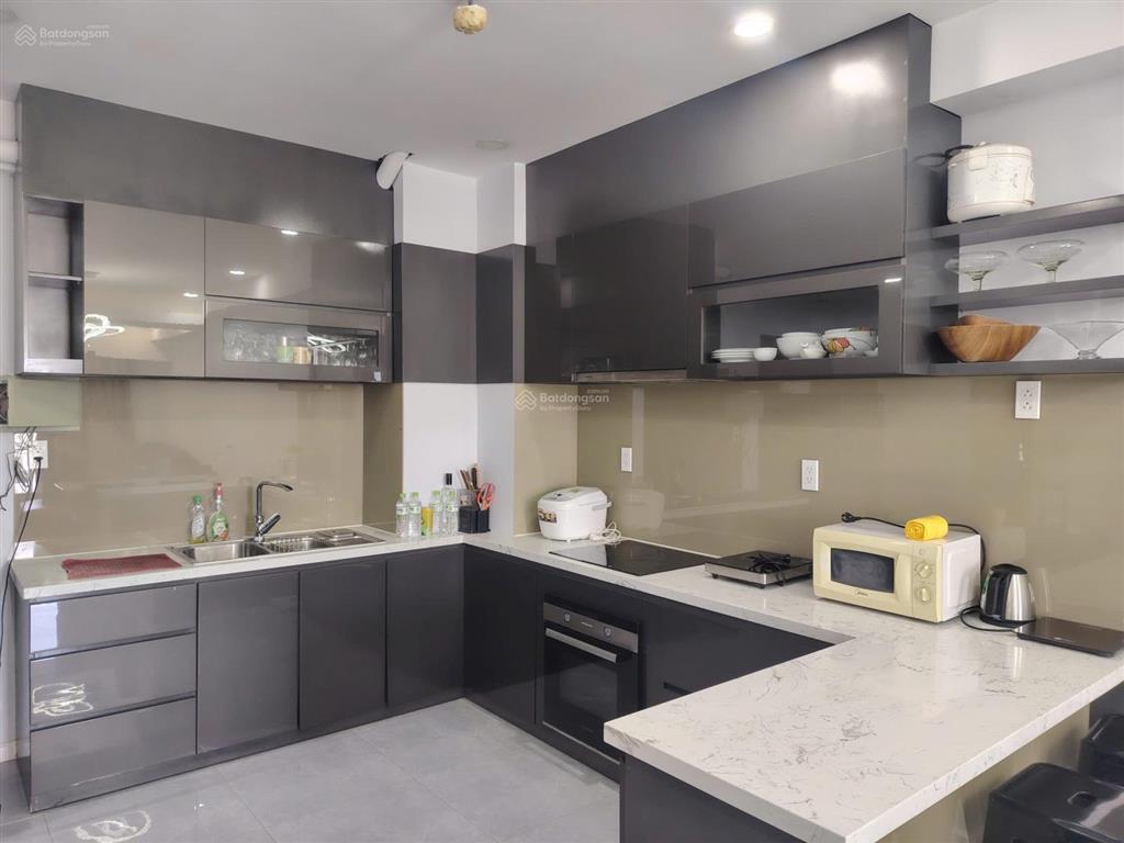 Gia đình cần bán căn hộ sài gòn south residence lầu cao, 73m2, 2pn tại nhà bè