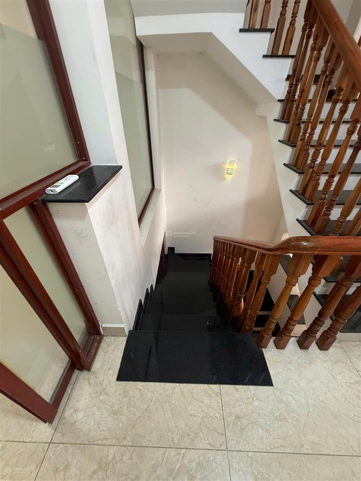 Bán gấp căn nhà phố 61m2, 3 lầu, đường số 10 ngay phường hiệp bình, tp. thủ đức