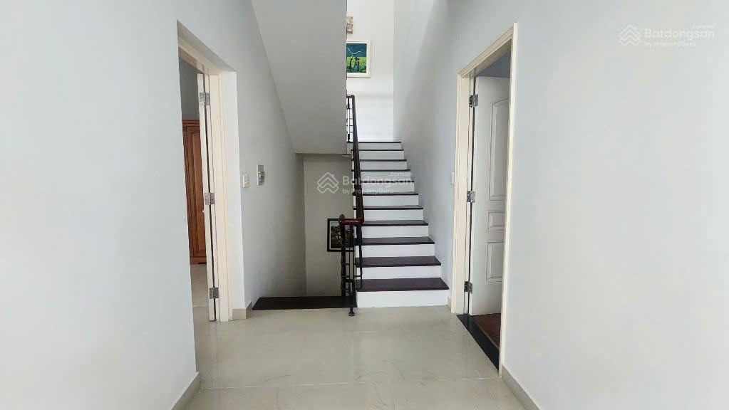 Cần bán căn biệt thự song lập mỹ hoàng 200m2, đường nội khu phạm thái bường, quận 7