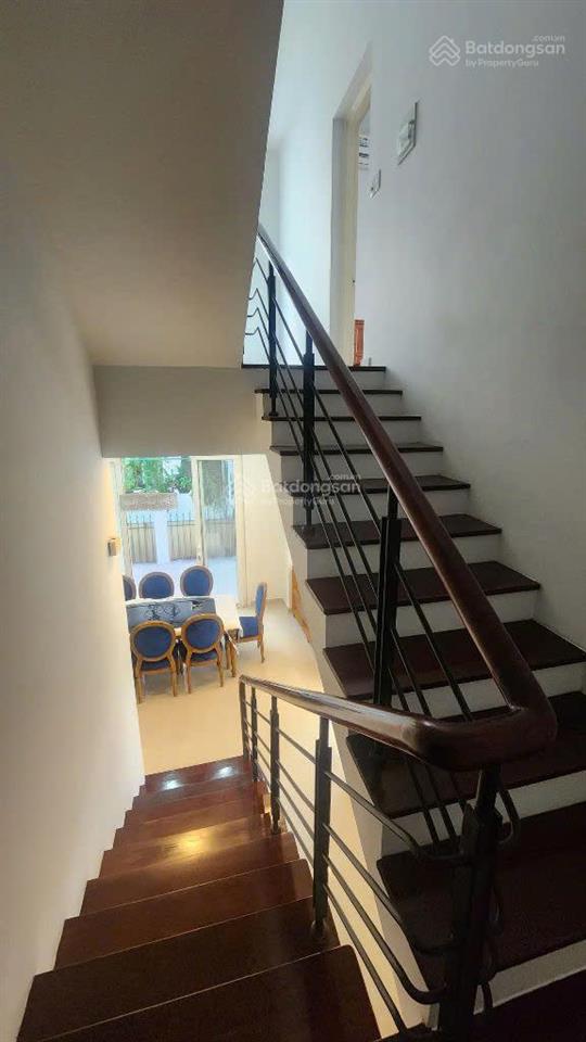 Cần bán căn biệt thự song lập mỹ hoàng 200m2, đường nội khu phạm thái bường, quận 7