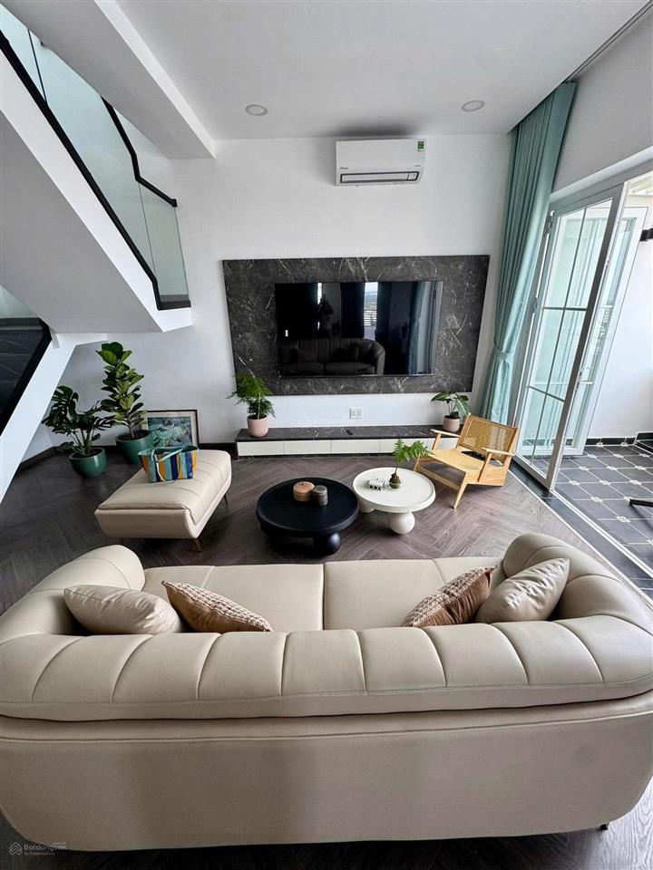 Bán căn hộ penthouse park view 264m2, nội thất cao cấp ngay nguyễn đức cảnh, quận 7