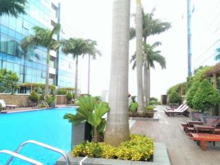 Cho thuê hiếm có 1 căn vincom center tầng 21 có sân vườn, 3pn cực đẹp