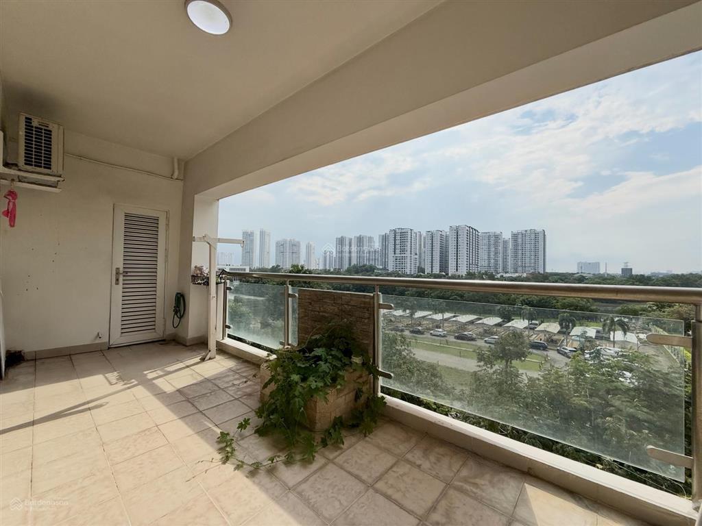 Bán căn hộ mỹ phát 129m2, 3 pn ban công rộng, view trường đinh thiện lý và hồ bơi