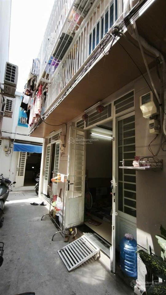 Nhà bán lẻ khu vực và vị trí đẹp dành cho khách hàng khó tính