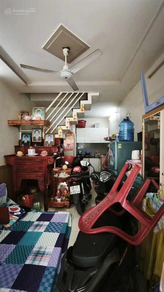 Nhà bán lẻ khu vực và vị trí đẹp dành cho khách hàng khó tính