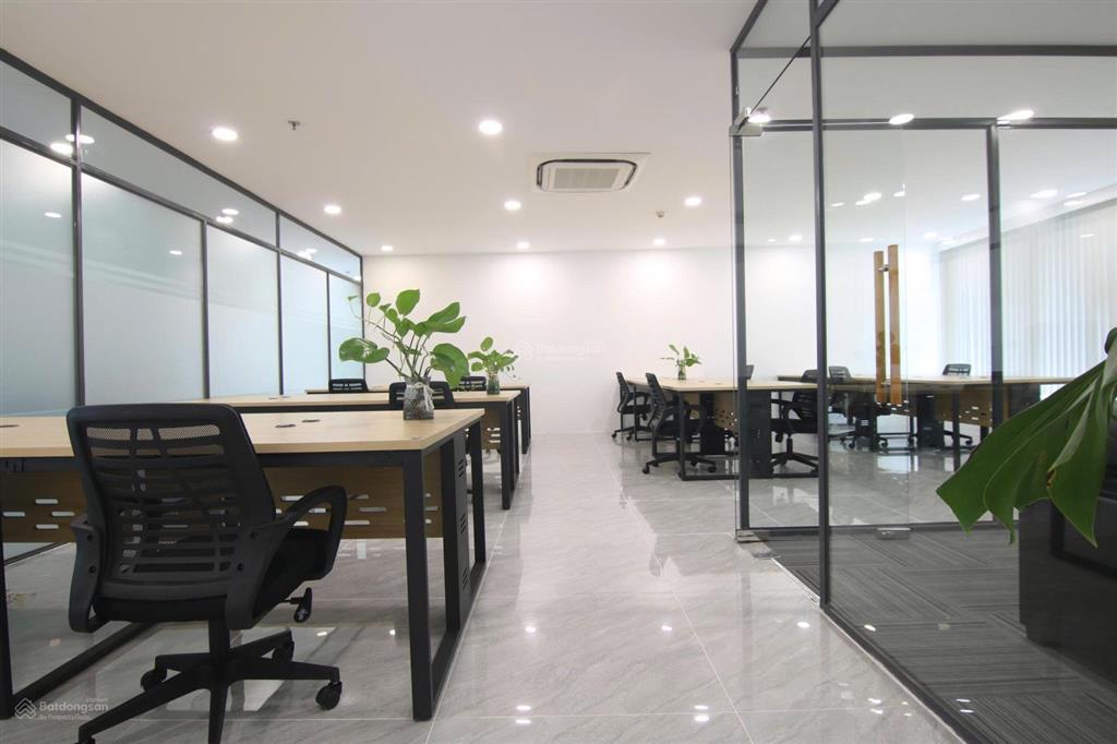 Cho thuê văn phòng full nội thất quận 7
