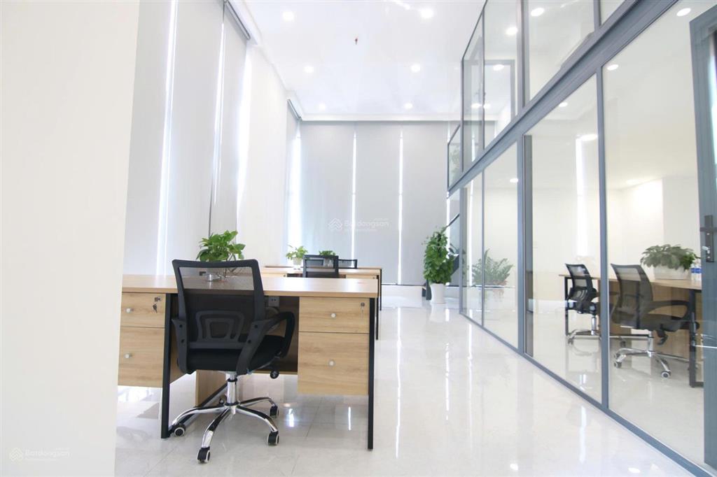 Cho thuê văn phòng full nội thất quận 7