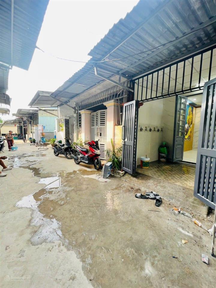 Nhà sổ chung lầu trệt thái hoà (cũ)  nay thuộc tân đông hiệp  tp hcm. diện tích 70,5m2 (4,7m*15)