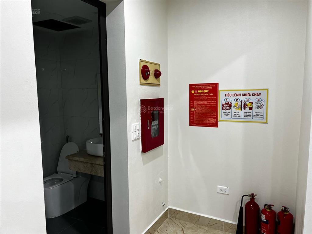 Chính chủ  mặt phố vũ trọng phụng 8 tầng thang máy  nhỉnh 5x tỷ.