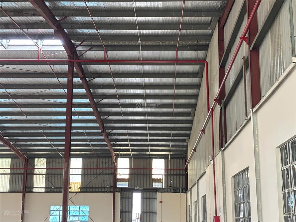 Cho thuê 3000m2, kho kcn tân bình  tân phú  pccc tự động, xuất vat đầy đủ, cont đổ cửa.