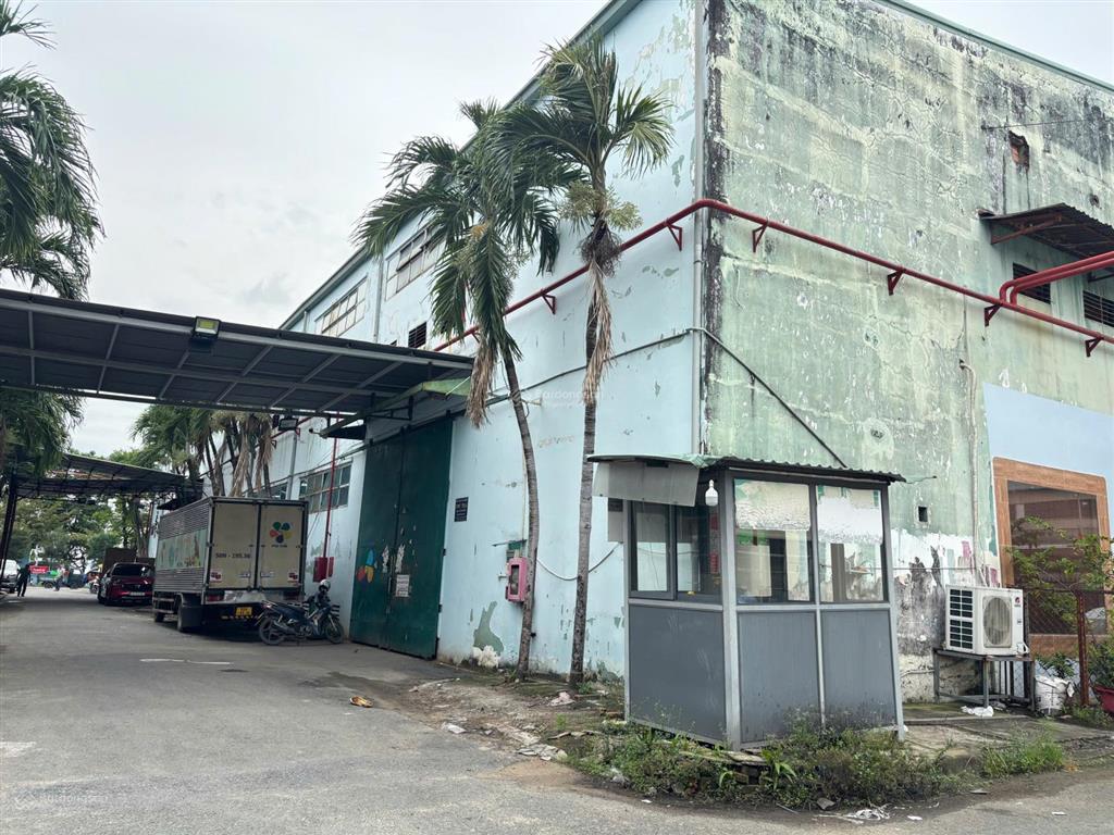 Cho thuê 3000m2, kho kcn tân bình  tân phú  pccc tự động, xuất vat đầy đủ, cont đổ cửa.