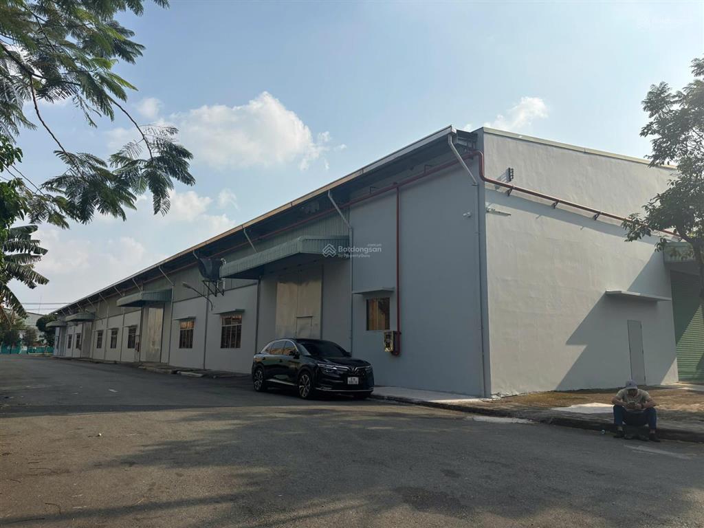 Cho thuê 3000m2, kho kcn tân bình  tân phú  pccc tự động, xuất vat đầy đủ, cont đổ cửa.
