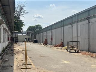 90k/m2/tháng có vat  thuê nhiêu m2 tính bấy nhiêu/pccc đầy đủ  bk cầu tham lương