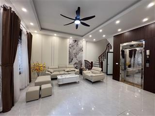 Hạ chào 300 triệu chỉ nhỉnh 11 tỷ việt hưng  dt 50m nhà cực đẹp 5 tầng thang máyfull nt, mt 5m