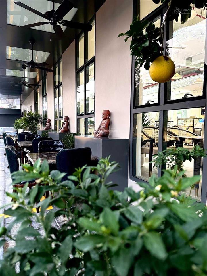 Tòa nhà văn phòng sd building dt đa dạng từ 10  930m2, đầy đủ trang thiết bị, nội thất, tiện nghi