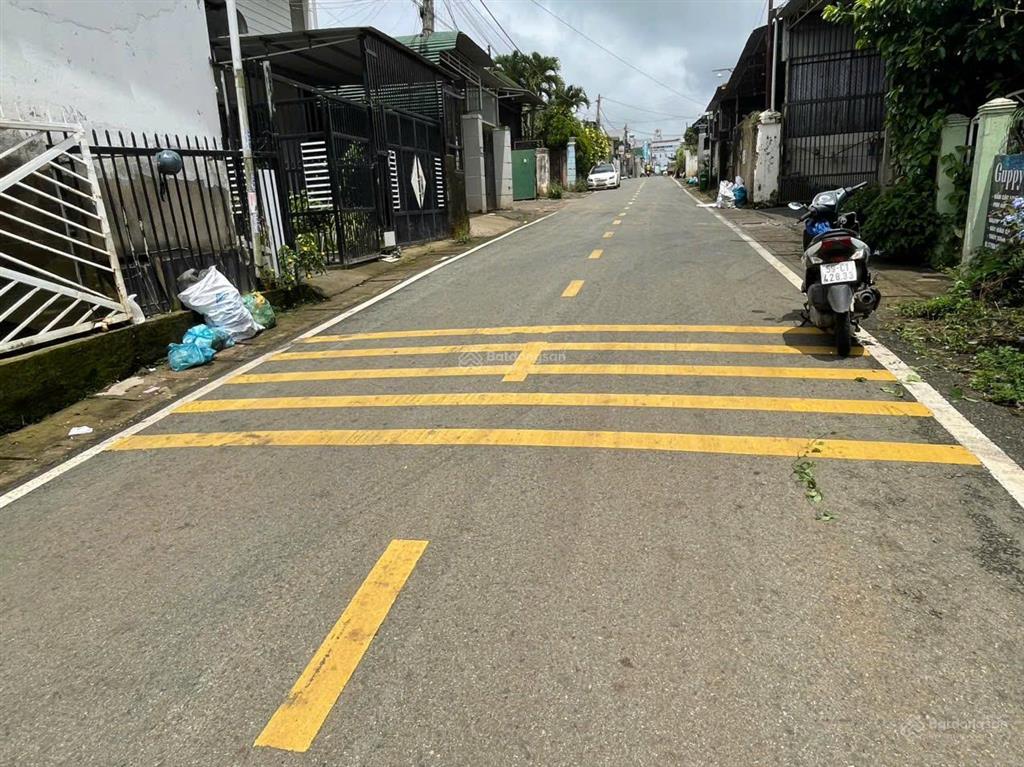 Bán đất đường phan bội châu  liên nghĩa đức trọng lâm đồng 3,8 tỷ cách sân bay liên khương 3 km