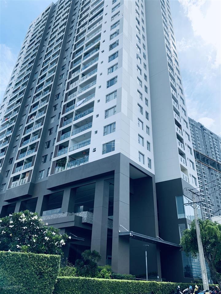 Bán penhouse tràn view sông lớn
