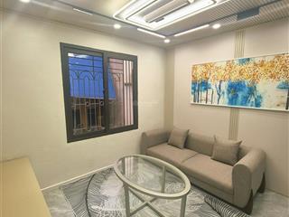 Cần bán tập thể kim giang 35/75 m sử dụng 3 phòng ngủ, tầng 3, ô tô đỗ chân cầu thang, nhà mới tinh