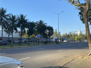 Nhà 4 tầng MT Nguyễn Tất Thành 125m² view biển Hải Châu giá 19.5 tỷ