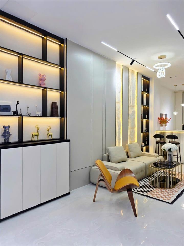 NHÀ 3 TẦNG GẦN MẶT TIÊN PHẠM NHỮ TĂNG, 49M2, CHỈ 4,75 TỶ, Ở NGAY