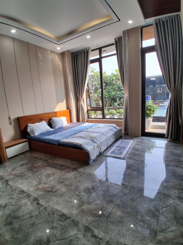 Bán nhà Nguyễn Huy Tự 77m2, 3 tầng, giá 7,8 tỷ, sát biển Nguyễn Tất Thành