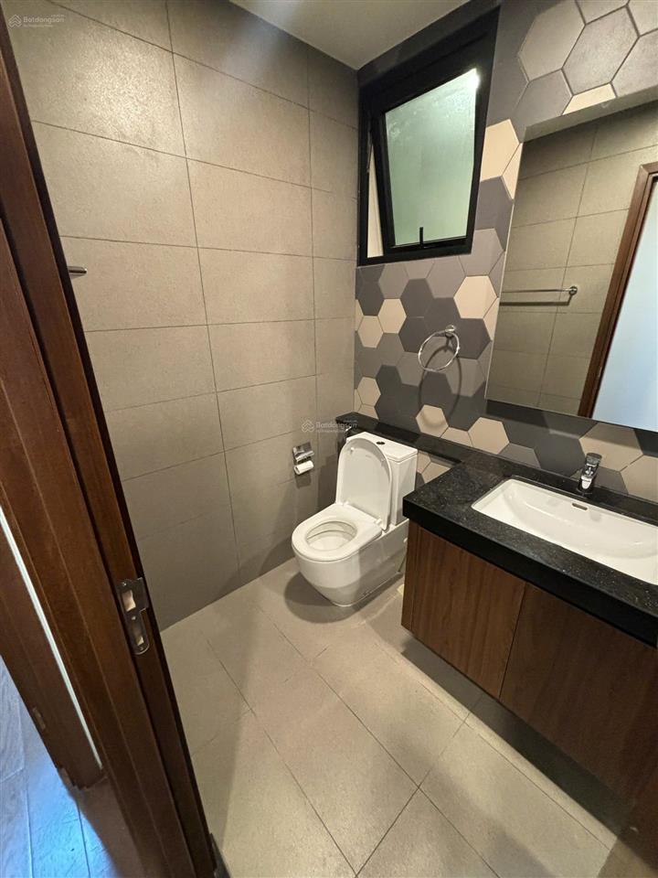 Chính chủ chuyển nhượng căn hộ 2pn2wc d'edge thảo điền