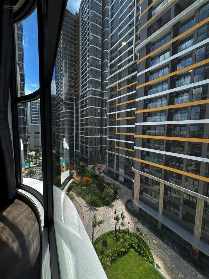 Căn hộ cao cấp the opus one  os5 vinhomes grand park