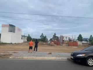 Chính chủ bán cặp đất mặt tiền hồ tri tân  long điền brvt cũ