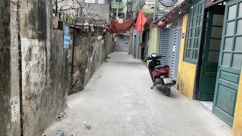 Bán đất tại cầu diễn, 7,2 tỷ, 35 m2, ngõ thông 4m, oto vào đất, pháp lý chuẩn