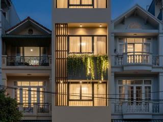 Chính chủ bán gấp ccmn, khách sạn tại bờ hồ hoàn kiếm 52m, thang máy, 8 phòng full đồ. hơn 200t/m2.