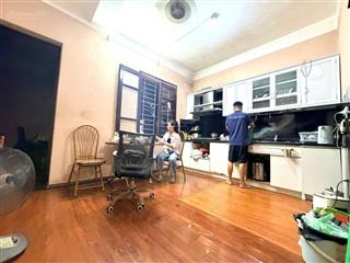 Cực hiếm căn hộ tập thể 72ha vĩnh phúc. diện tích 100m, 3pn, 2wc, 6,2 tỷ còn thương lượng.