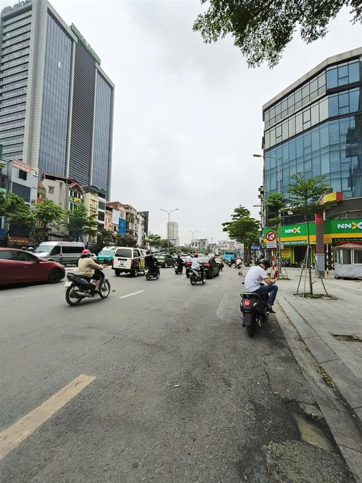 Bán đất tây sơn đống đa mặt ngõ rộng 3m, thẳng tắp 50m ra mặt phố, dt 28m, chào 5.5 tỷ, sổ vông đẹp