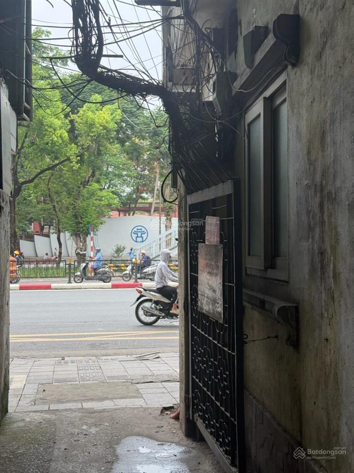 Bán đất tây sơn đống đa mặt ngõ rộng 3m, thẳng tắp 50m ra mặt phố, dt 28m, chào 5.5 tỷ, sổ vông đẹp
