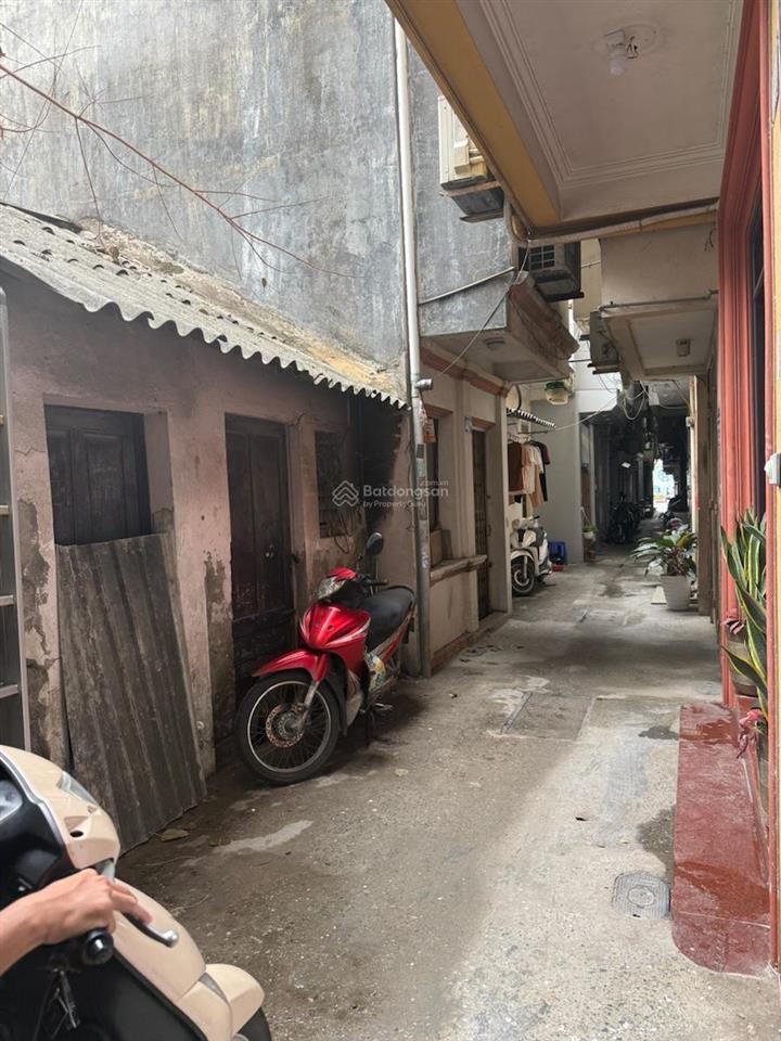 Bán đất tây sơn đống đa mặt ngõ rộng 3m, thẳng tắp 50m ra mặt phố, dt 28m, chào 5.5 tỷ, sổ vông đẹp