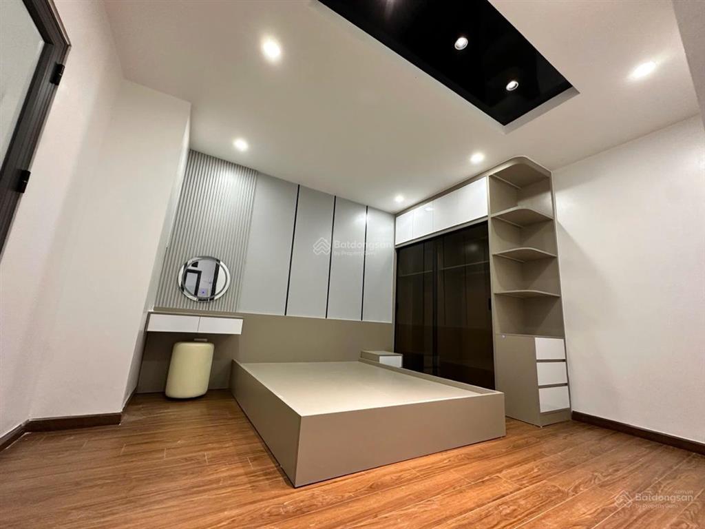 Bán gấp nhà văn hương, tôn đức thắng 33m, 4 tầng, 3 ngủ chỉ 5.3ty, cam kết ko quy hoạch.