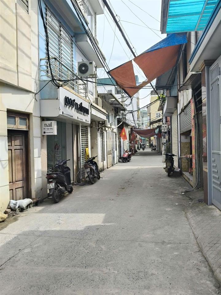 Hàng kín giá đầu tư không quy hoạch. bán đất giáp nhị, hoàng mai 42m2, ngõ thông ô tô vào đất