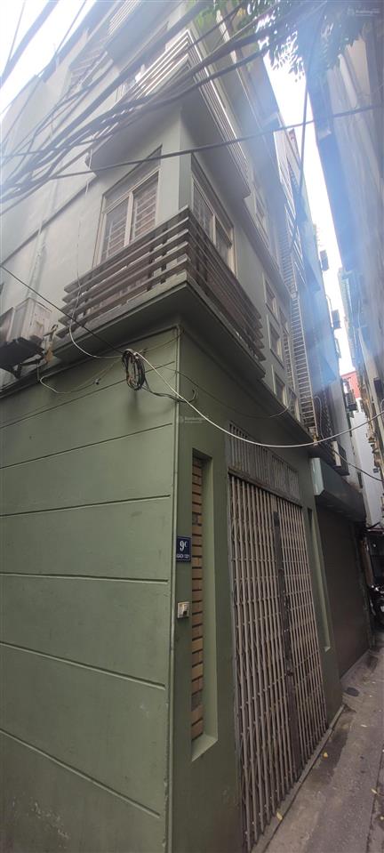 Giảm chào bán gấp nhà cầu giấy 40m, 4 tầng, 50m ra mặt phố, lô góc ngõ thông. không quy hoạch.