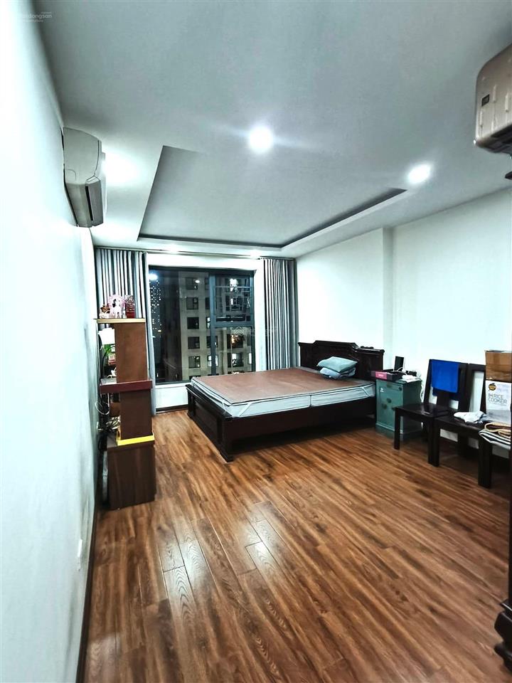 Chính chủ cần bán, giảm chào 1 tỷ còn 10,2 tỷ! nhà đẹp, full nội thất, tầng trung, ở sướng!
