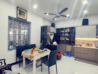 Bán nhà chính chủ tại ba đình 97m, 4 tầng, 4 ngủ, nhà đẹp, cạnh lăng bác, qh ổn định, 0372 516 ***zl