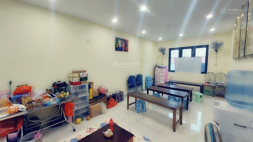Bán nhà chính chủ tại ba đình 97m, 4 tầng, 4 ngủ, nhà đẹp, cạnh lăng bác, qh ổn định, 0372 516 ***zl