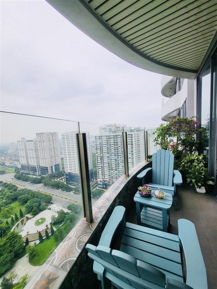 Bán căn hoa hậu chung cư hiếm có tại tòa n01t8 khu ngoại giao đoàn 130m 3 ngủ, tầng cao, view hồ