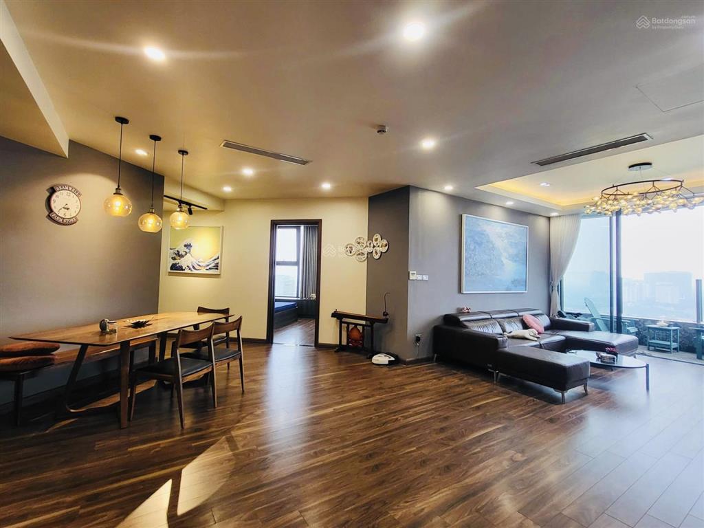 Bán căn hoa hậu chung cư hiếm có tại tòa n01t8 khu ngoại giao đoàn 130m 3 ngủ, tầng cao, view hồ