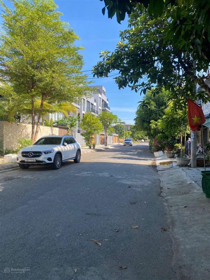 F0 bán lô đất đường nước mặn 2 nam việt á đảo kim cương chủ ngộp bank, hạ giá lần 3. giá 7,8 tỷ