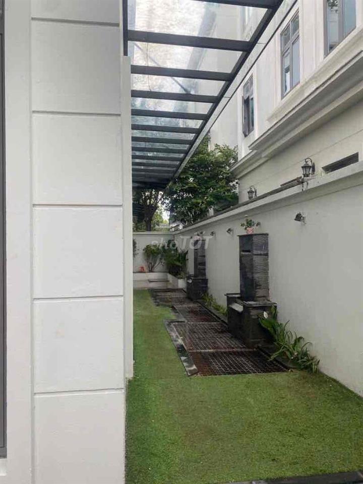 BIỆT THỰ  VINHOMES - KHU NGUYỆT QUẾ