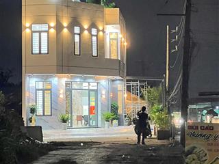 Bán căn nhà giá cực chất tại kdc phú hồng thịnh 8, 4,5 tỷ, 61,3m2, 3pn, 3wc, thuận an, bình dương